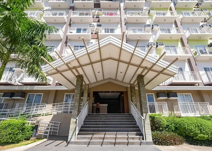 Amani Grand #332, Near Mactan Airport,fast Wifi, Netflix & Pool Apartment